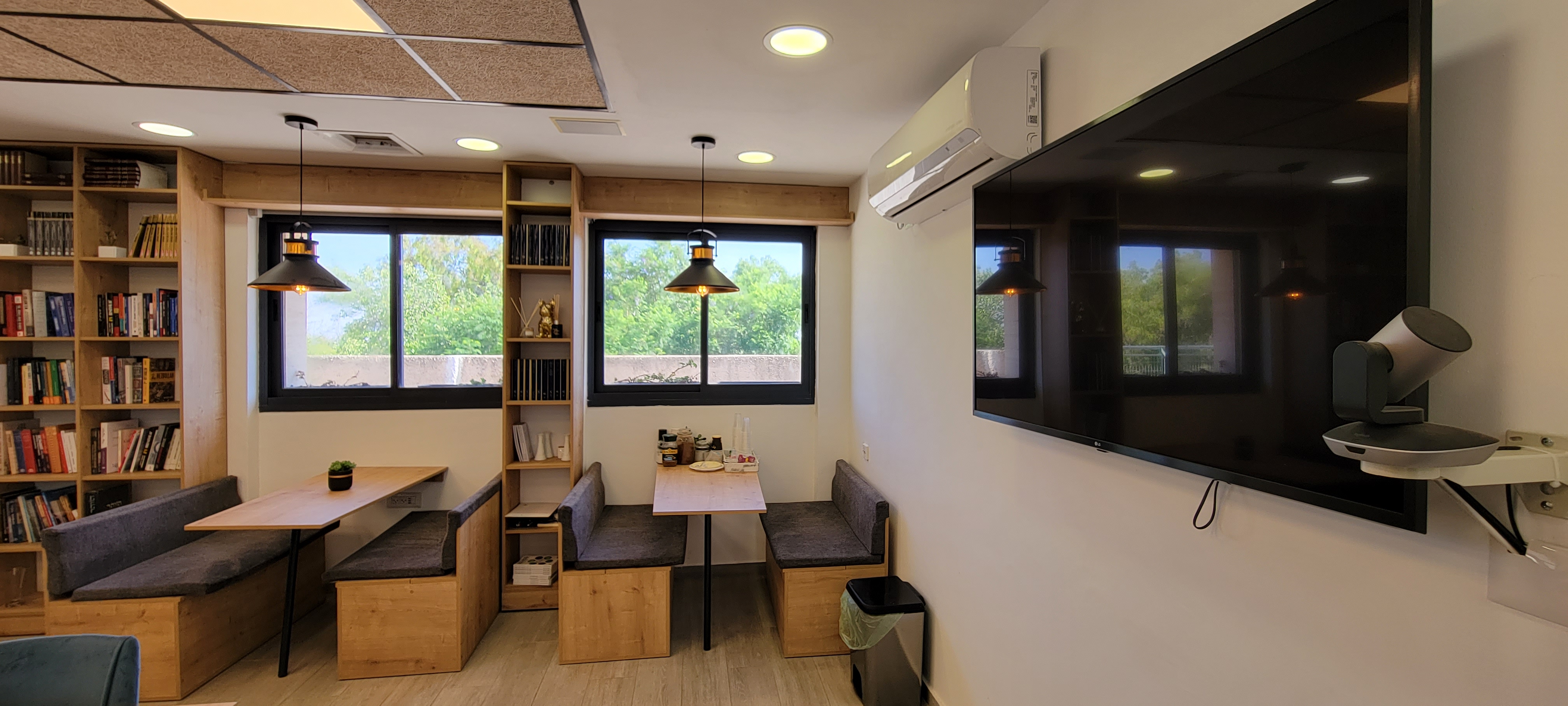 Kiryat Moriah project, comfortable lounge area